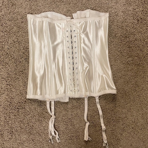 Rare vintage Satin corset with garters - Picture 5 of 6